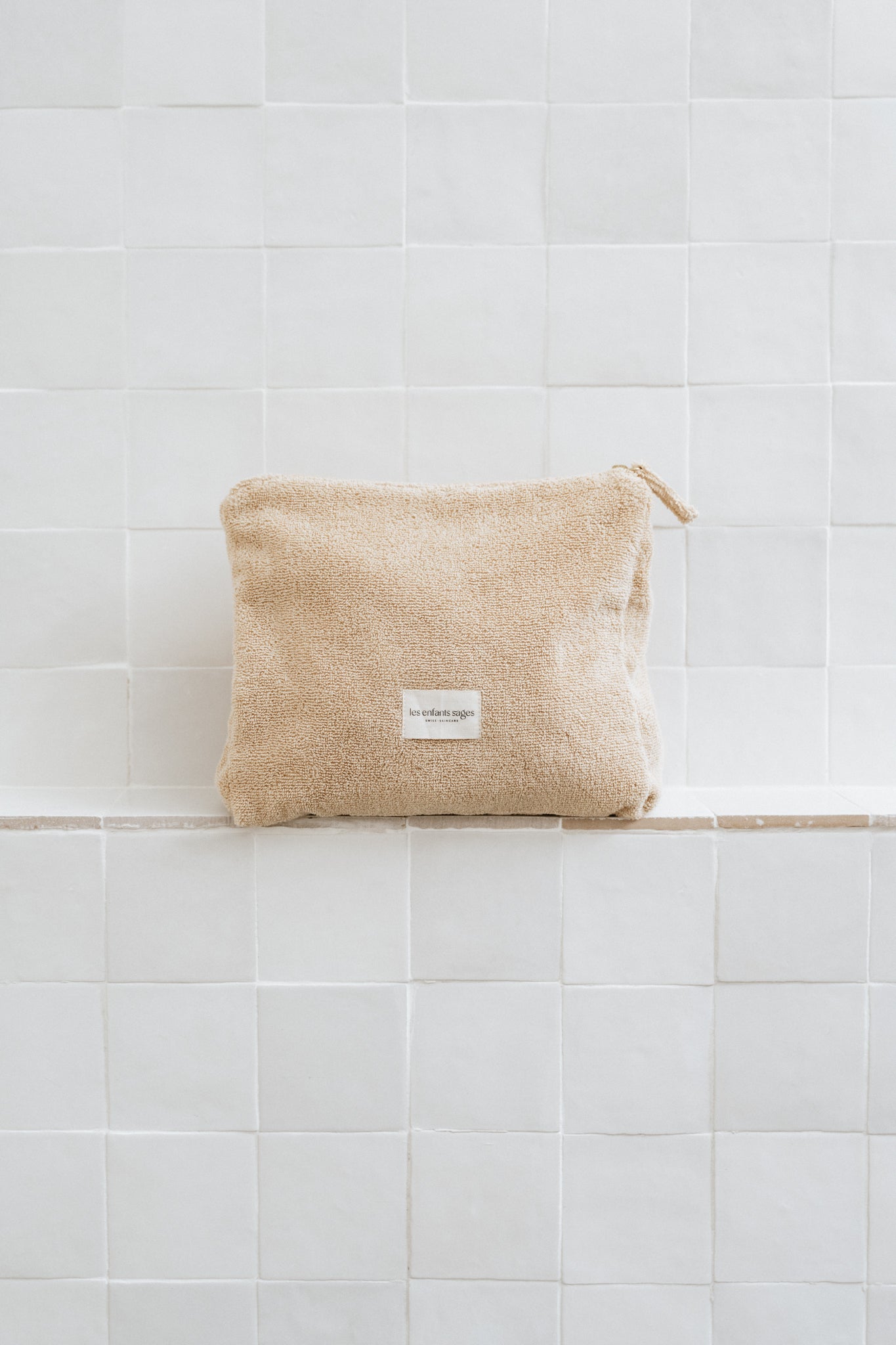 les enfants sages skincare the family pouch 4