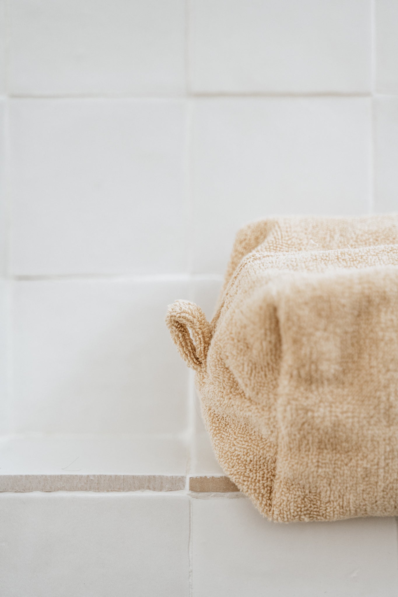 les enfants sages skincare the travel vanity