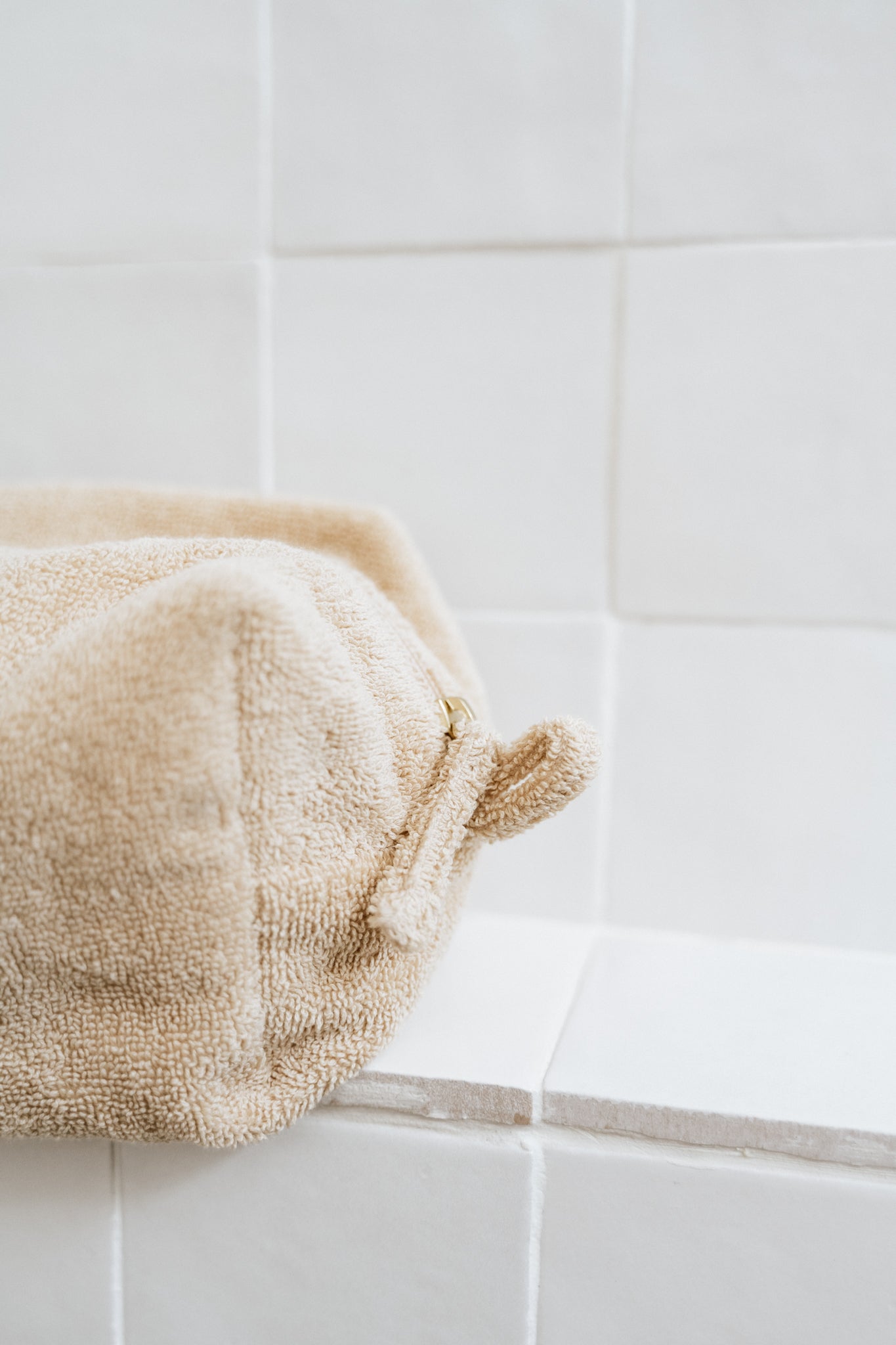 les_enfants_sages_skincare_the_travel_vanity 2